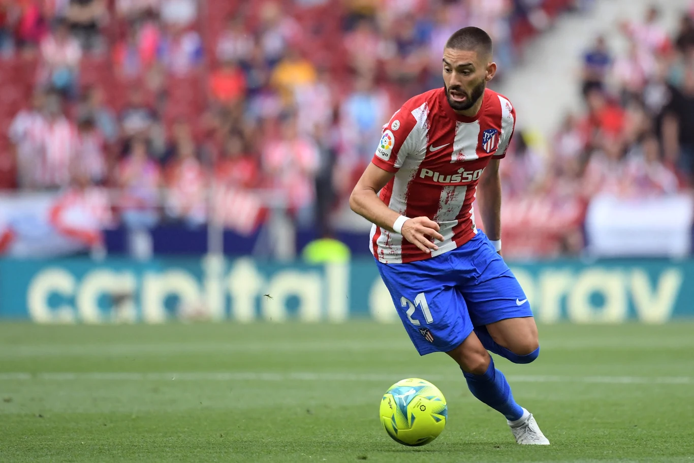 Yannick Carrasco budzi poważne zainteresowanie wśród angielskich klubów