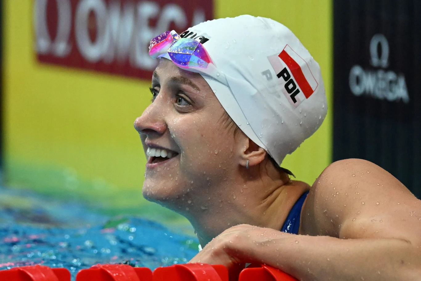 Katarzyna Wasick. Nasza pływaczka sama przyznaje, że za nią najlepszy sezon w karierze. Zdobyła trzy srebrne medale - na mistrzostwach świata oraz Europy na długim basenie, a także na czempionacie globu na krótkim. Zwłaszcza pierwszy z wymienionych krążków był bardzo cenny, bo Polska czekała na niego od 2007 roku, kiedy to na podium w Melbourne stawała jeszcze Otylia Jędrzejczak. W minionym roku Wasick dołożyła do dorobku również trzy zwycięstwa w zawodach Pucharu Świata. Staje się coraz bardziej realną szansą medalową na Igrzyska Olimpijskie w Paryżu.