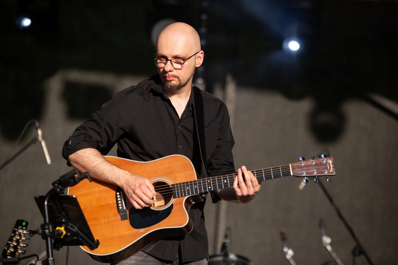 Dylan.pl wykonuje utwory Boba Dylana, przetłumaczone na język polski