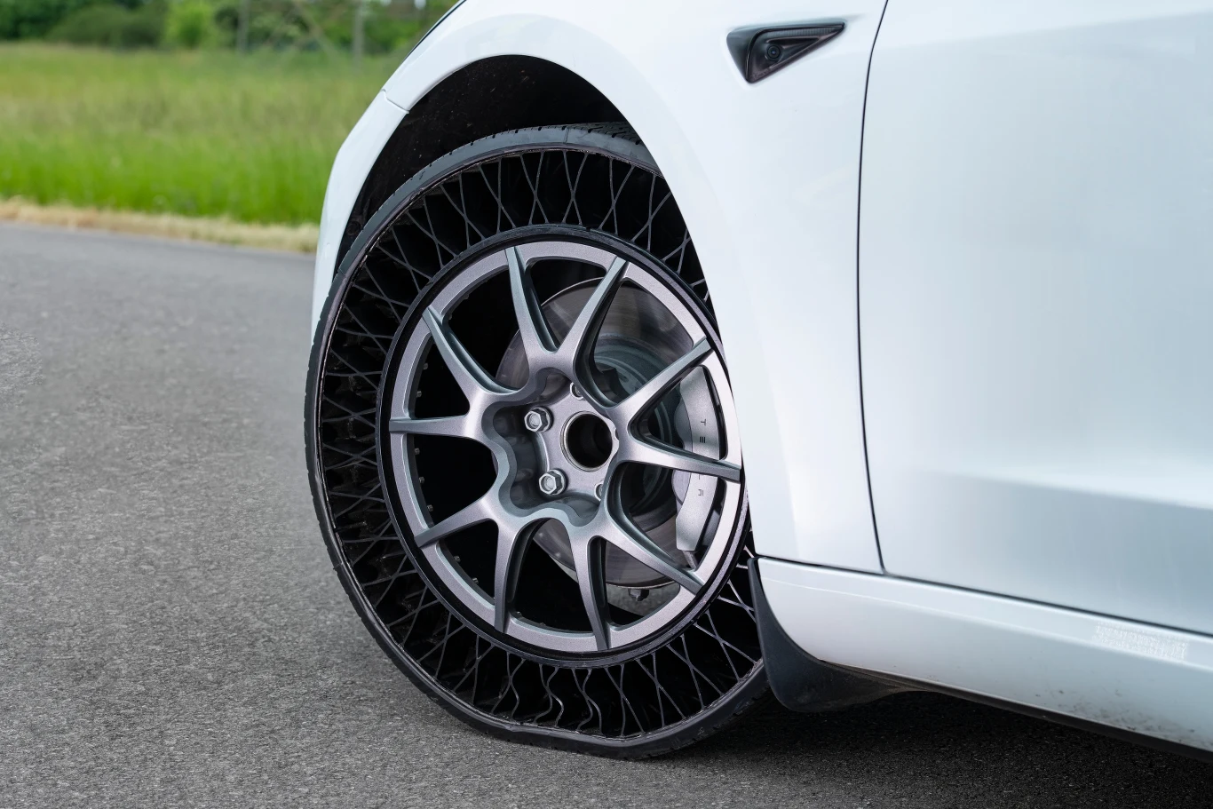 Do 2030 roku Goodyear planuje wprowadzić pierwszą bezpowietrzną oponę na rynek.