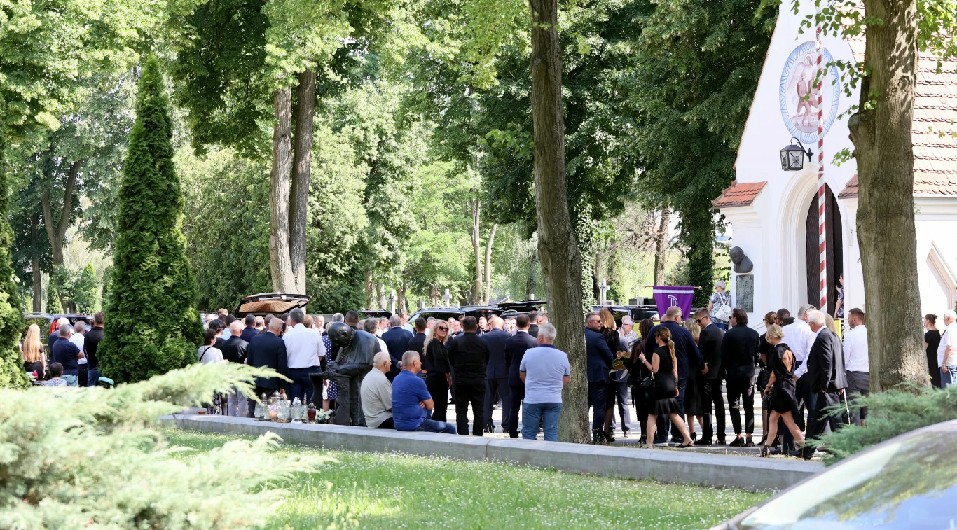 Pogrzeb Tadeusza Gołębiewskiego Pogrzeb Tadeusza Gołębiewskiego