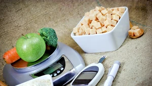 Ile wynosi prawidłowa glikemia? Kiedy będzie podwyższona? Oto co warto wiedzieć o gliekmii