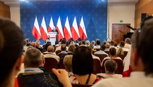 Do użyciu gazu przez policję doszło po spotkaniu z prezesem PiS Jarosławem Kaczyńskim