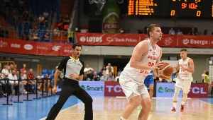 Koszykówka mężczyzn. El. MŚ: Niemcy - Polska. O której godzinie dzisiaj? Gdzie oglądać? Transmisja w tv i stream online. Na zdjęciu Jakub Garbacz (Polska)