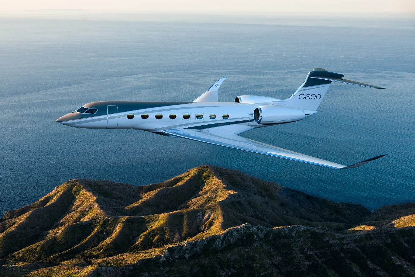 Rozpiętości skrzydeł (31 m) pozwala lądować Gulfstream G800 na bardzo krótkich pasach Rozpiętości skrzydeł (31 m) pozwala lądować Gulfstream G800 na bardzo krótkich pasach