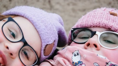 "Własnymi oczami". Jak niewidzący fotografują?