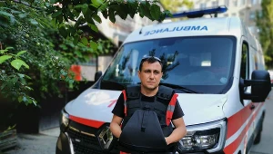 ​"Gdybym nie wstał od biurka, odłamek trafiłby w moją głowę"