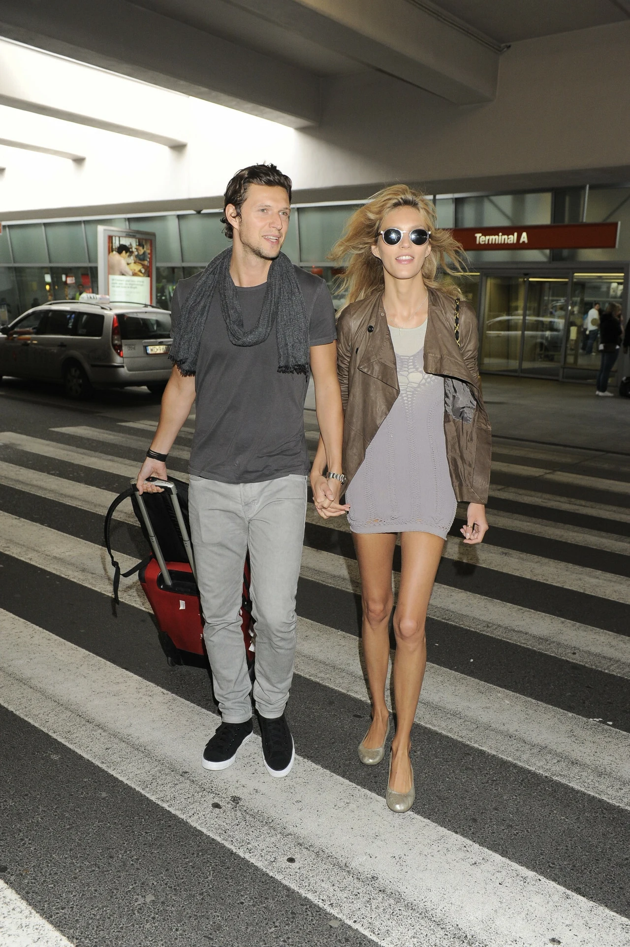 Anja Rubik i Sasha Knezevic w 2011 r.