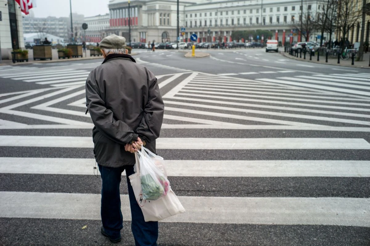 W Warszawie zanotowano duży wzrost liczby wypadków z udziałem seniorów