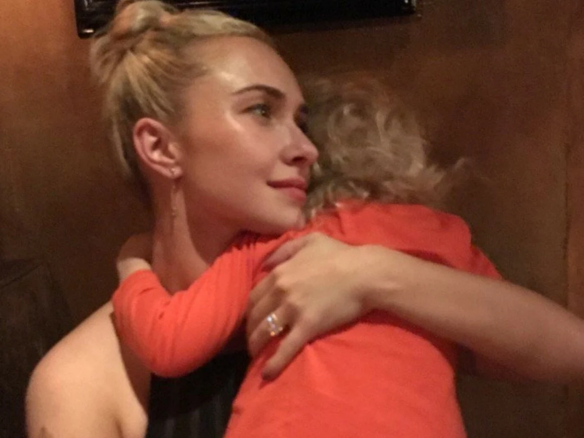 Hayden Panettiere oddała córkę Hayden Panettiere oddała córkę