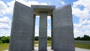 Ktoś wysadził Georgia Guidestones. Wybuch zniszczył kamienne tablice