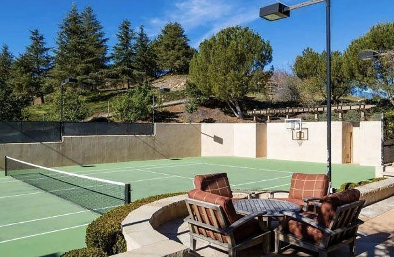 Ogromna willa Britney Spears w Kalifornii Ogromna willa Britney Spears w Kalifornii