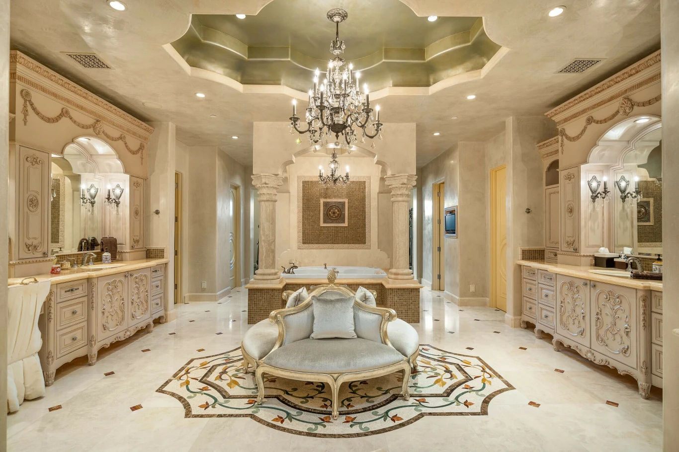 Ogromna willa Britney Spears w Kalifornii Ogromna willa Britney Spears w Kalifornii