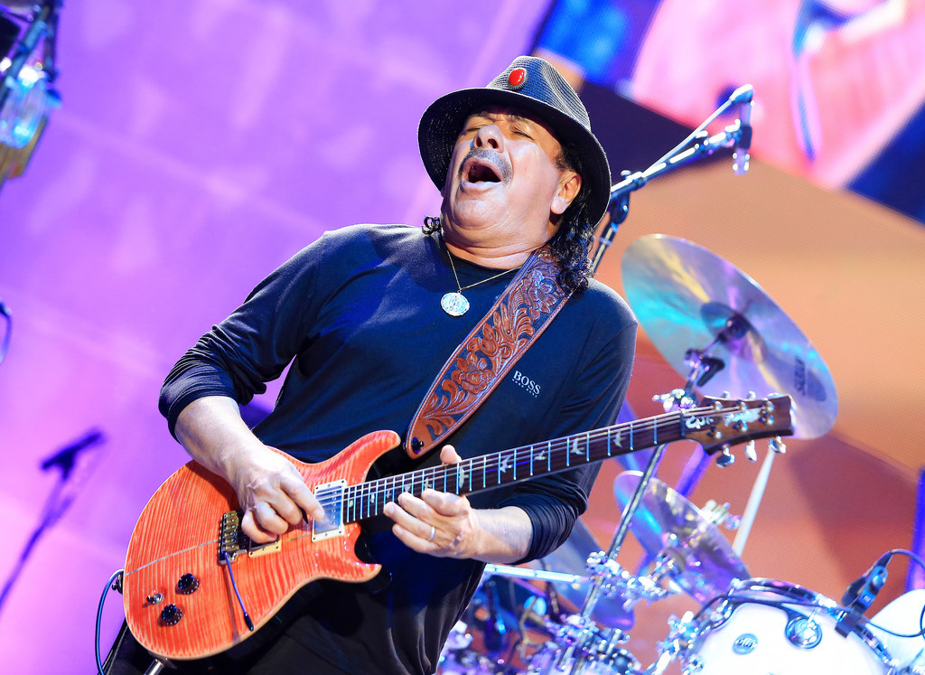 Carlos Santana musiał odwołać kolejne koncerty