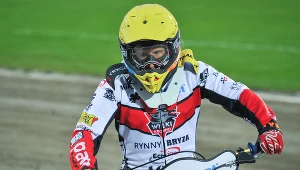 Zacisnął zęby i walczył. Na więcej chirurg nie pozwolił