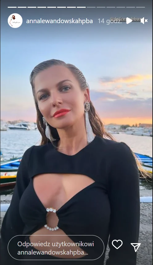 Anna Lewandowska: www.instagram.com/annalewandowskahpba/ Anna Lewandowska: www.instagram.com/annalewandowskahpba/