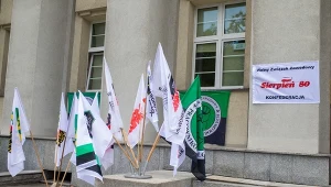 Wtorek jest drugim dniem protestu związkowców z Polskiej Grupy Górniczej (PGG), którzy okupują katowicką siedzibę spółki