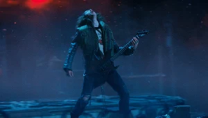 Joseph Quinn jako Eddie Munson w serialu "Stranger Things" 
