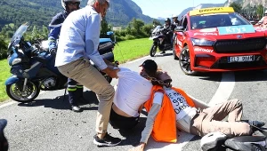 Protest na trasie Tour de France