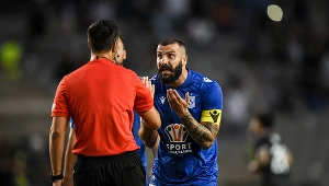 Lech zrzucił rywala z widelca 