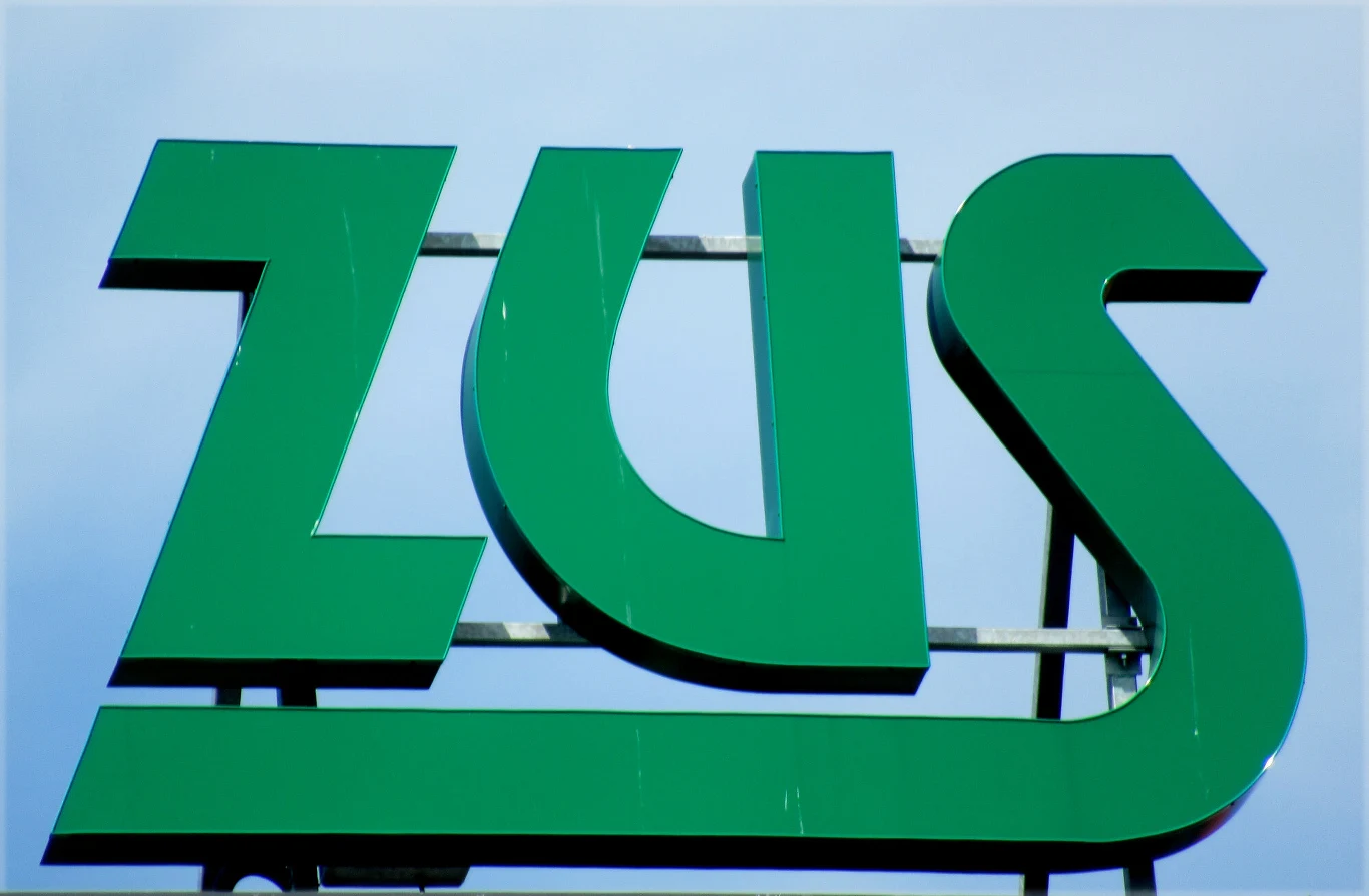 ZUS wypłaca nauczycielom świadczenia kompensacyjne. Te przekraczają 3,5 tys. zł miesięcznie. Zdj. ilustracyjne ZUS wypłaca nauczycielom świadczenia kompensacyjne. Te przekraczają 3,5 tys. zł miesięcznie. Zdj. ilustracyjne