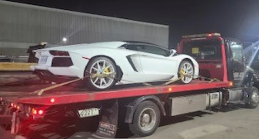 Przekroczył prędkość swoim Lamborghini / York Regional Police - Twitter 