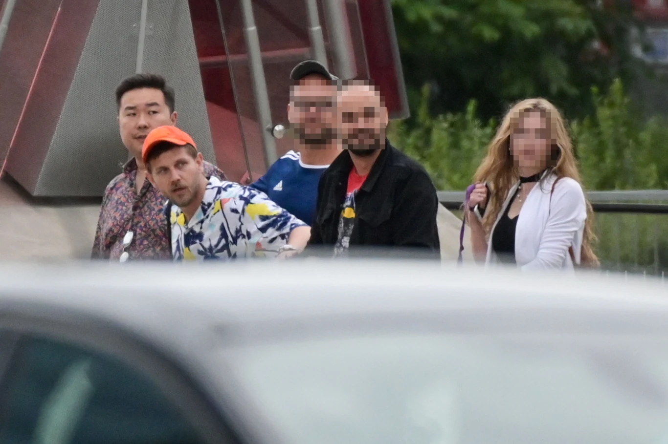 Antek Królikowski ze znajomymi Antek Królikowski ze znajomymi