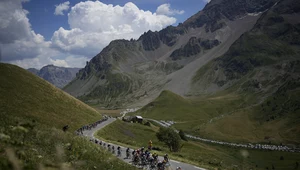 Miłość do roweru, góry, doping i śmierć. Różne oblicza Tour de France