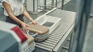 Zmiany na warszawskim lotnisku ułatwią pasażerom przejście kontroli bezpieczeństwa