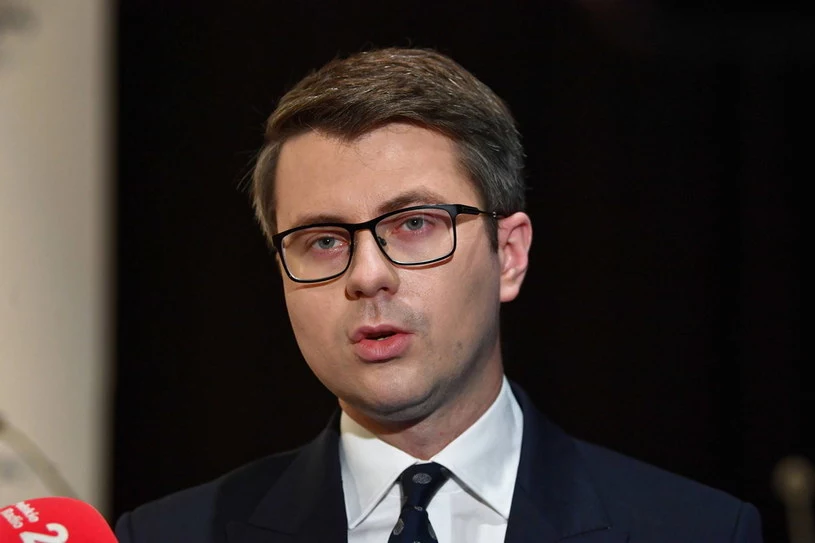 Rzecznik rządu Piotr Müller. Rząd liczy na rynek termomodernicacji 