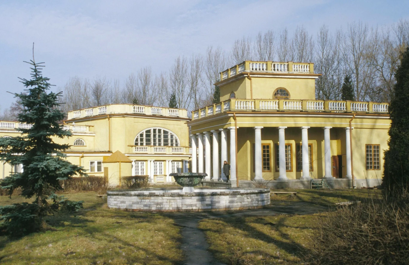 Łazienki w Solcu-Zdroju mają niezwykle ciekawą architekturę Łazienki w Solcu-Zdroju mają niezwykle ciekawą architekturę