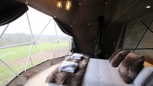 Glampingi czyli luksusowe campingi