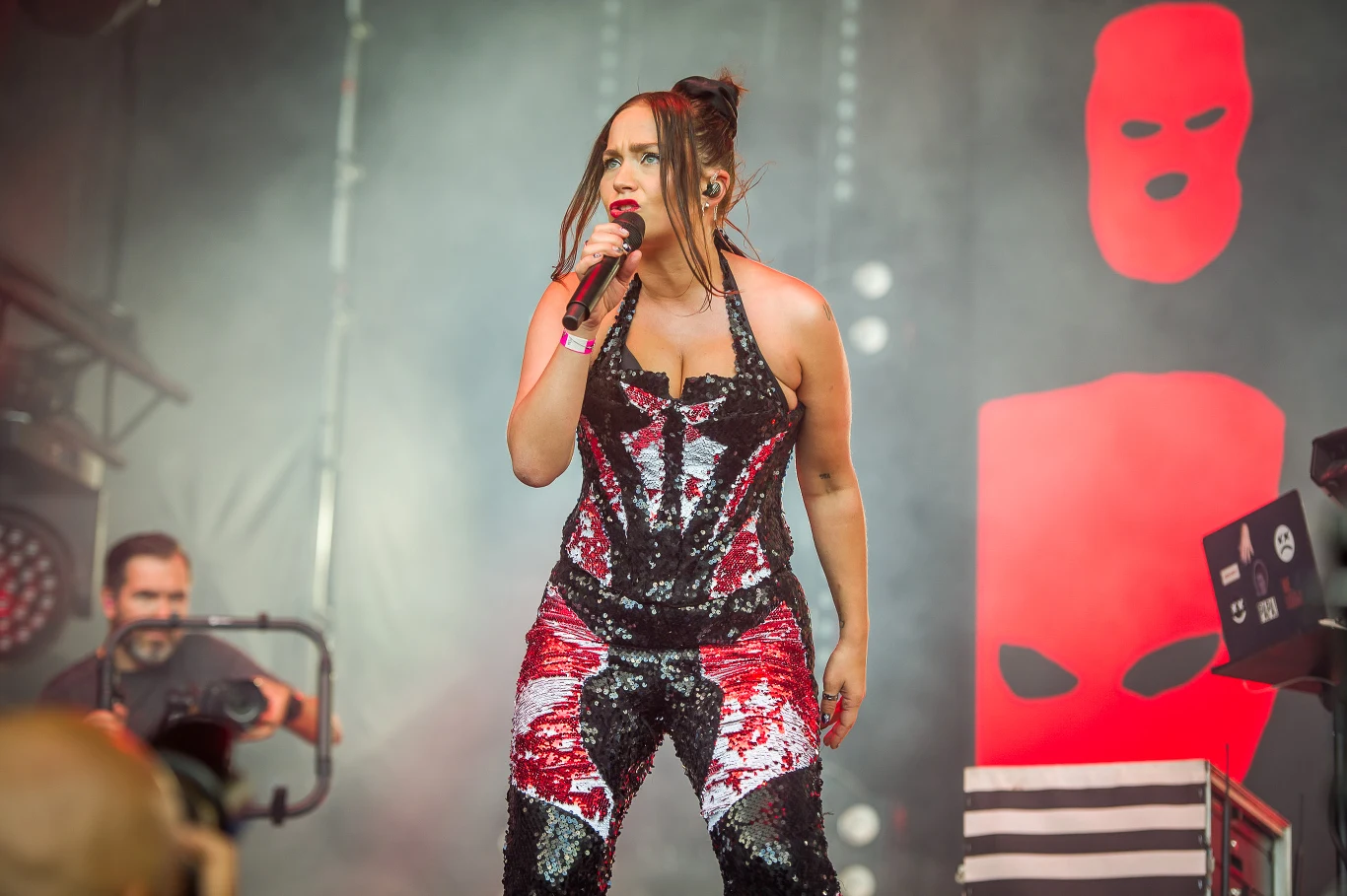 Mery Spolsky na scenie w Jarocinie