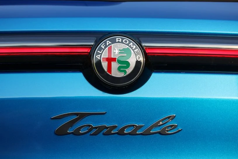 Alfa Romeo Tonale. Alfa Romeo Tonale.