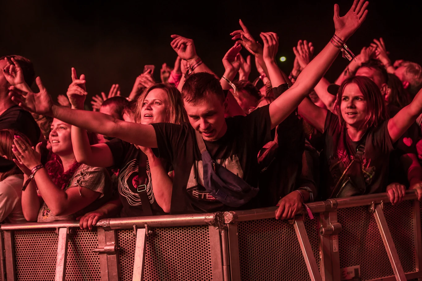 Kult wystąpił podczas festiwalu w Jarocinie 2022