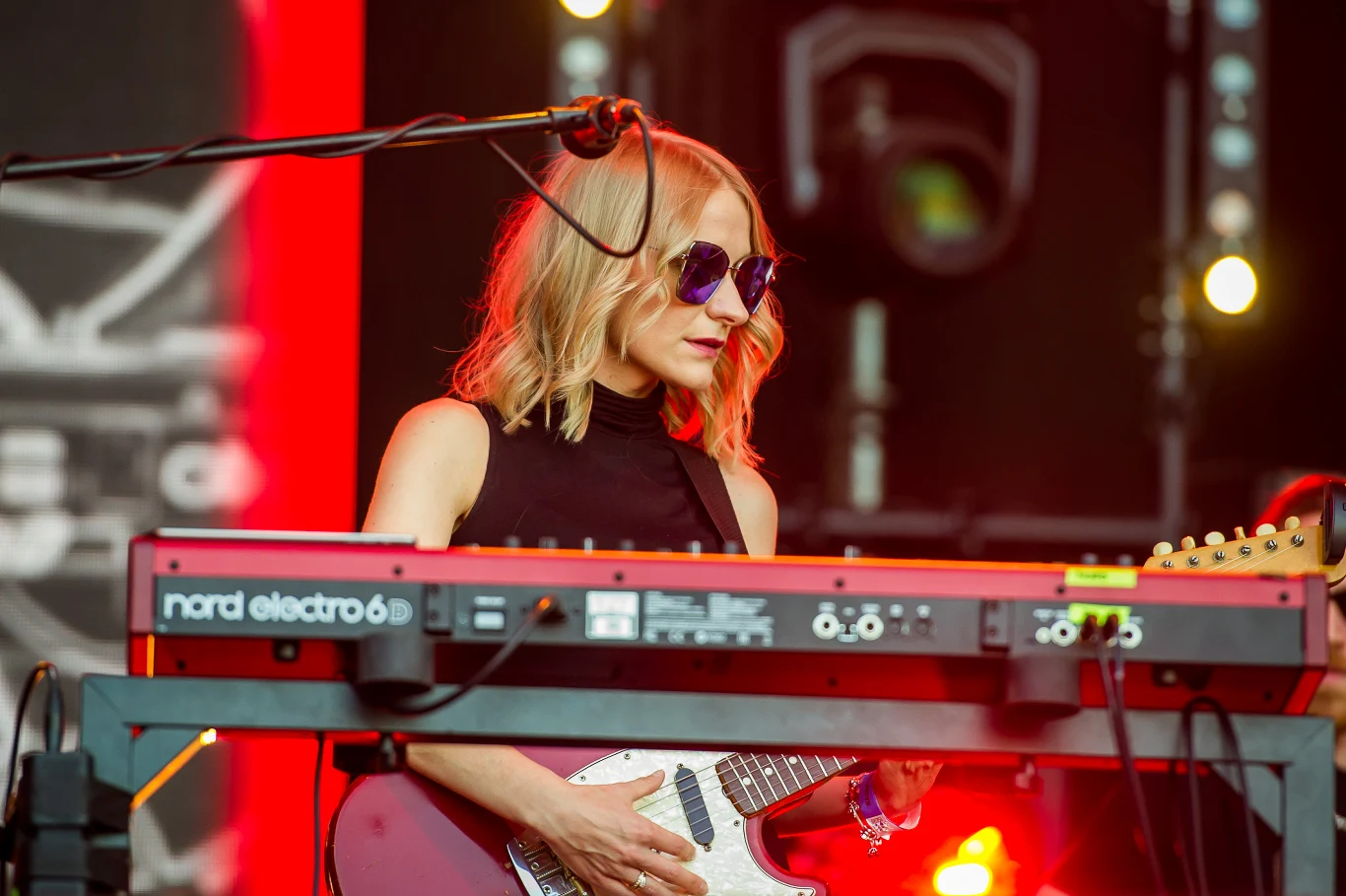 Kaśka Sochacka na scenie Festiwalu w Jarocinie 2022