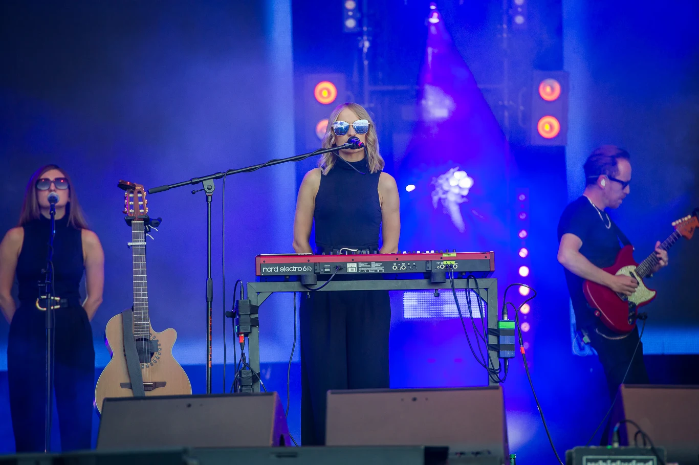 Kaśka Sochacka na scenie Festiwalu w Jarocinie 2022