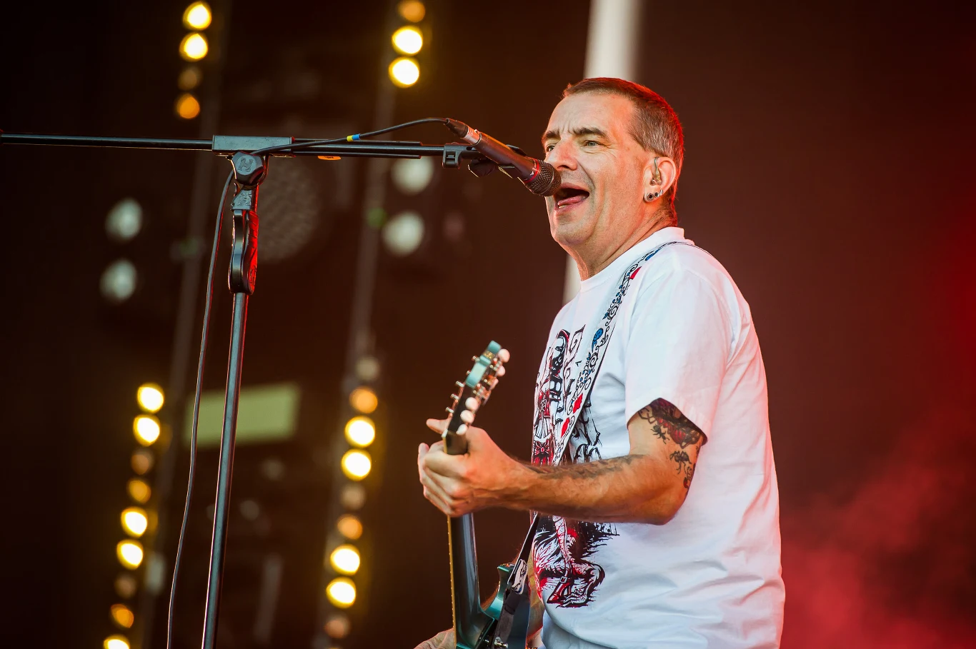 Kobranocka na scenie w Jarocinie