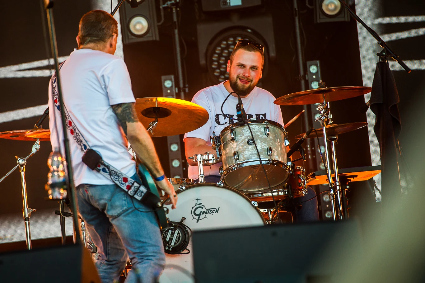 Kobranocka na scenie w Jarocinie