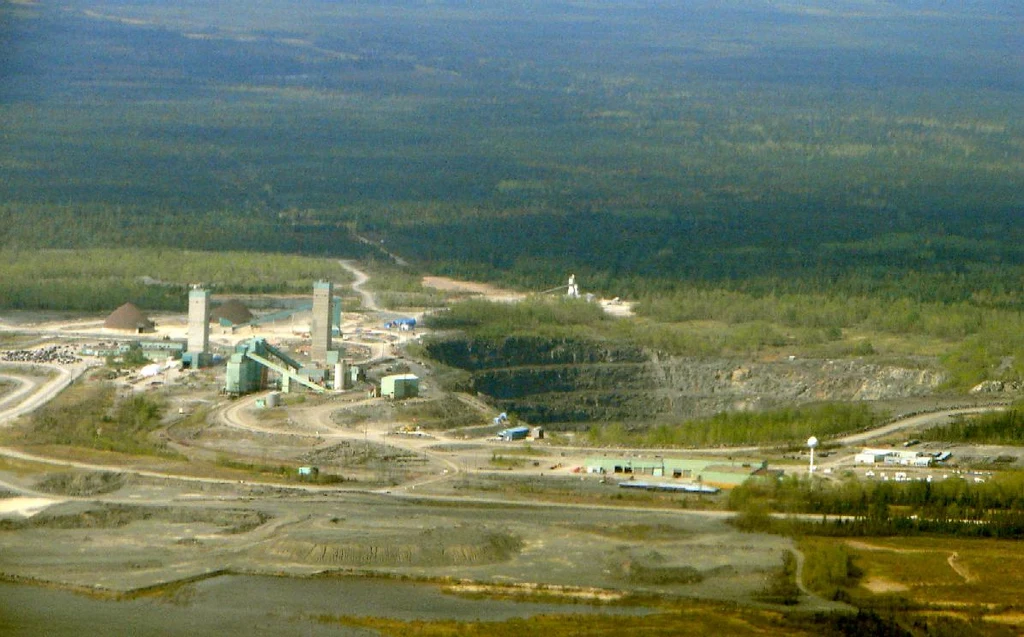 Kidd Mine w Kanadzie to najgłębsza kopalnia metali nieszlachetnych na Ziemi /zdjęcie: Wikipedia