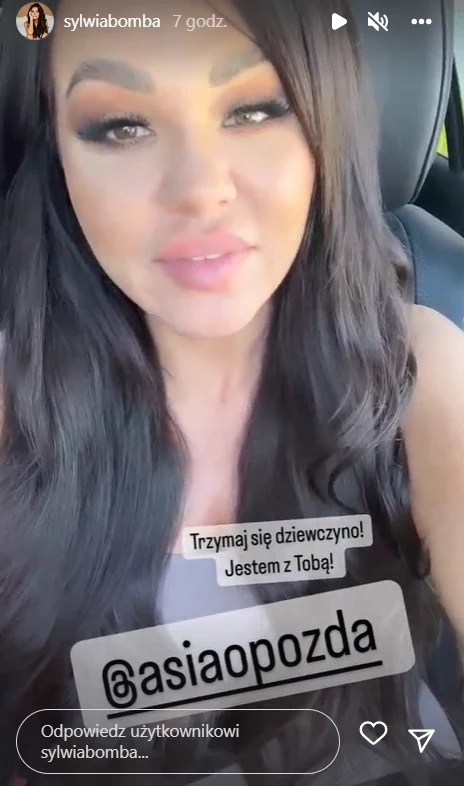Sylwia Bomba https://www.instagram.com/sylwiabomba/