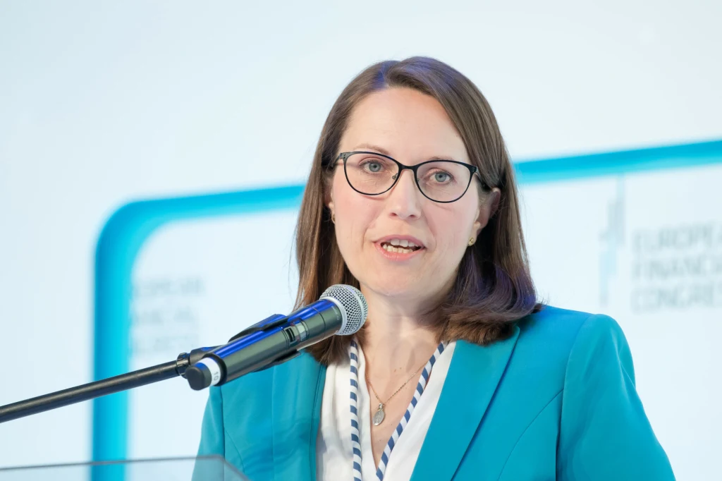 Magdalena Rzeczkowska, minster finansów Magdalena Rzeczkowska, minster finansów