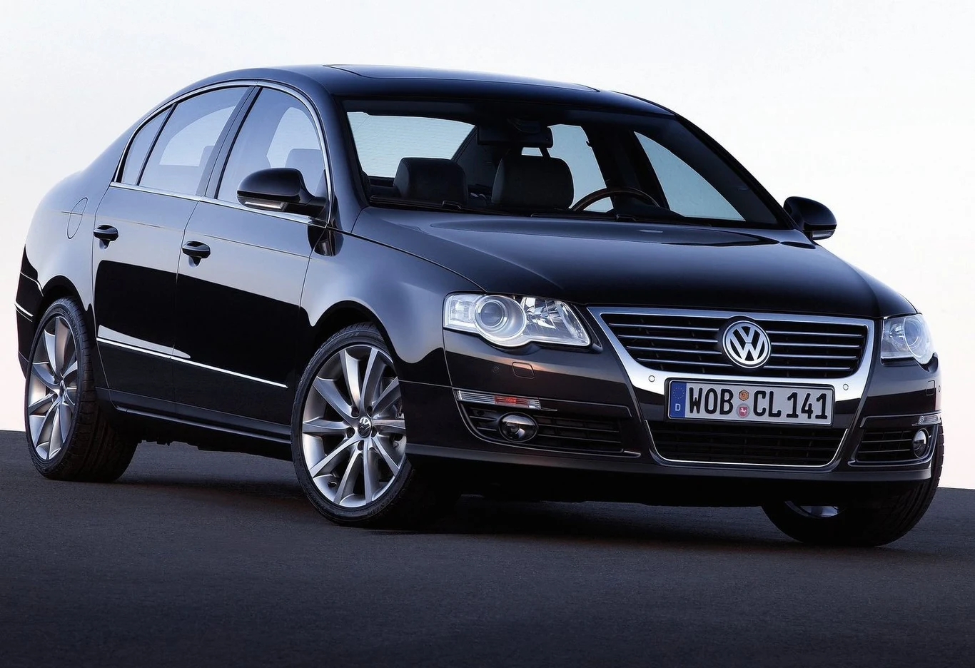 15-letni Passat jest statystycznie tylko o 100 zł droższy niż Golf