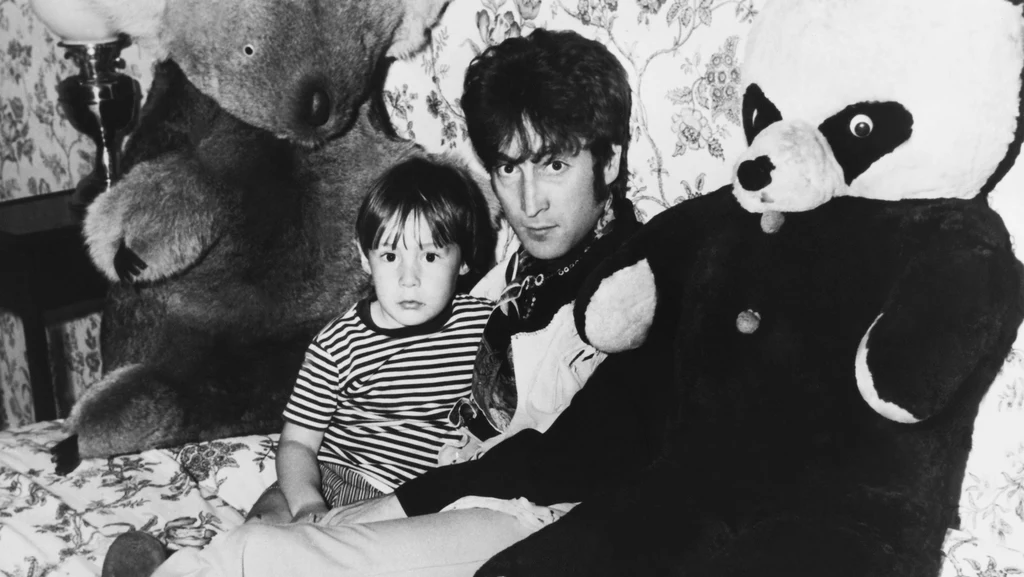 Julian Lennon z ojcem, Johnem w 1967 roku