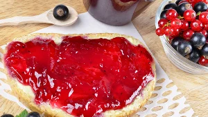 ​Taki dżem porzeczkowy robiła moja babcia. Jeden składnik dodaje mu charakteru