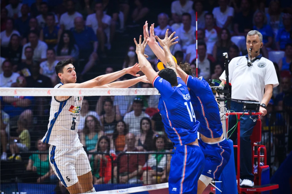 Francuzi zwłaszcza w trzecim secie nie dali Włochom szans