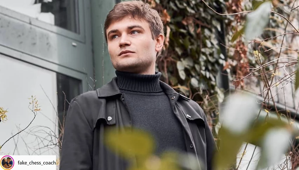 Bartosz "xntentacion" Rudecki - fragment zdjęcia zamieszczonego w serwisie Instagram.com na profilu @fake_chess_coach