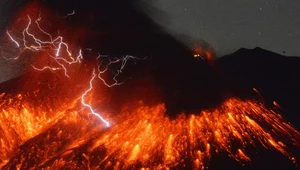 Erupcja wulkanu Sakurajima