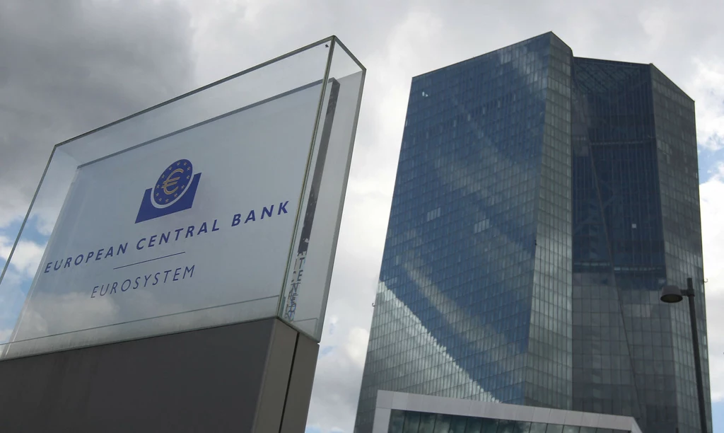 Siedziba Europejskiego Banku Centralnego we Frankfurcie nad Menem Siedziba Europejskiego Banku Centralnego we Frankfurcie nad Menem