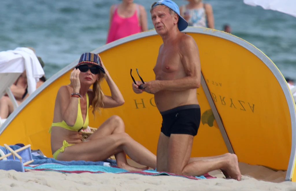 Englertowie na plaży w Juracie